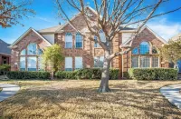 Lovely Duplex in Frisco 4BR 2.5Bath Hotels near Vivian Stark McCallum Park