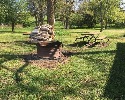 Relax on the River and Enjoy Southeast Iowa's Beauty Hotels in Van Buren County