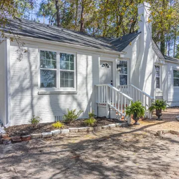 Forest Hills Manor w/ King Bed