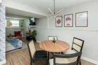 Modern Boho Townhome w/Hidden Reading Nook Near Downtown Des Moines!