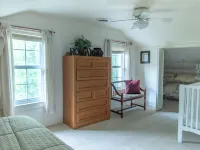 Charlevoix Family Home ~  in Town Home, Newly Renovated, Fire Pit, Hot Tub!!! Hotels in Charlevoix