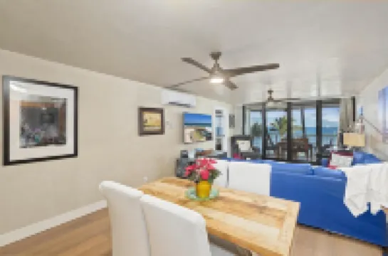 Maalaea Kai 307 Maui Prime Oceanfront King Beds w/ ensuiteDedicated Workspace