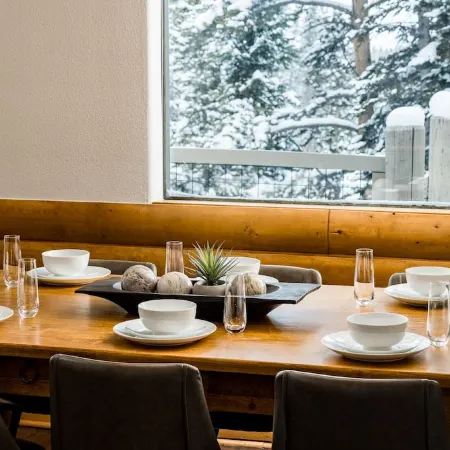Cozy Breck Chalet - Private Sauna, Hot Tub, Fire Pit + 1.5mi to Breckenridge!!