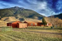 Summer & Winter Paradise, Stunning Mountain Views & Close To Yellowstone Park!