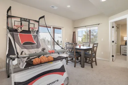 Newly remodeled slopeside ski-in/ski-out home