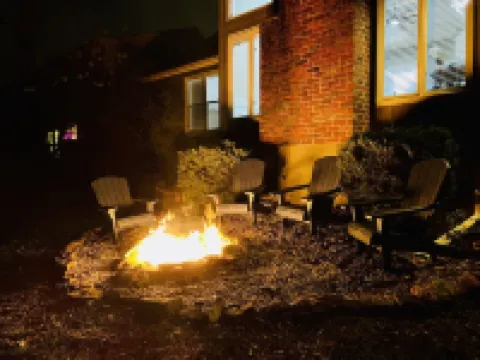 Welcome to Our Spacious 3,000 Sqft Home with a Main Floor Master. レネックサのホテル