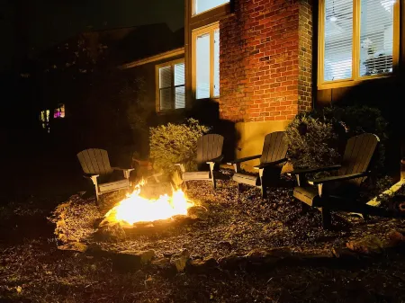 Welcome to Our Spacious 3,000 Sqft Home with a Main Floor Master.