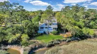 The Cove House- Close to Downtown and Tybee!