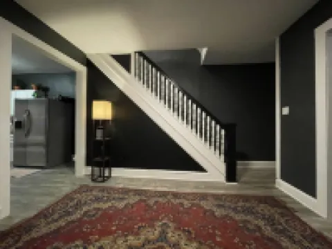 Moravian 5 bedroom townhouse