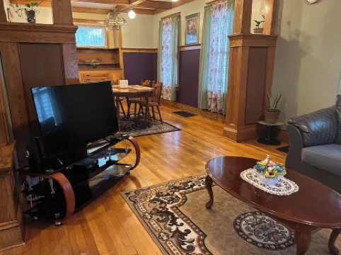 A sweetheart home3-bedroom vacation home, 6 minutes to Rivers Casino & Resort