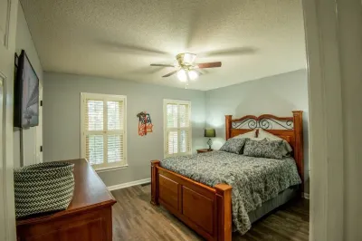 Suite 102 in Madison..Quiet and Quaint" Hotels near ApproXie Urgent Care - Madison