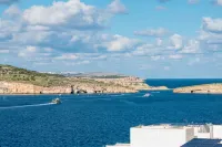 GetawaysMalta - Penthouse 14 with Seaview Terrace