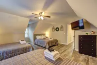 Secluded living in Woodstock! Pets and Long stays OK! Sleeps 12+
