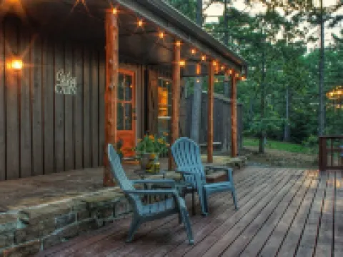 3Br Cabin, Hot Tub, Mountain View, Firepit, Playset, Pets OK, Sleeps 8 Hotels in Latimer County