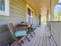 The Bridgeview Lodge  Hot Tub + Incredible Mississippi River Views & Sunsets Hotels in Freeman