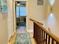 Cozy Waterfront home w/kayaks/Lake Henderson/Withlacoochee Bike Trail/ Springs 因弗內斯酒店