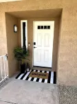 Brand New Luxury Vacation Rental close to the Lake!!!