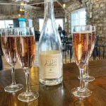 Lakeside, New Large Dock & Mooring Ball. On beautiful  Lake Charlevoix 🥂 사우스 암 타운쉽 호텔