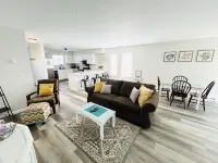 Highland Hideaway-Newly Remodeled!