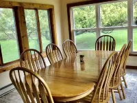 Welcome to our lodge! The perfect place to make your northern Michigan memories. 本佐尼亞酒店