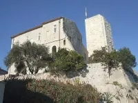 Riviera at its Best: Elegant and Exceptional 5-Star-Rated 1BR w/ Beachfront+Pool Hotels in Cap d'Antibes