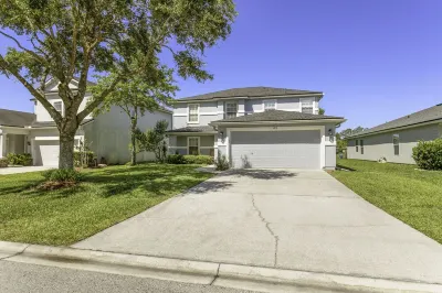King bed, Water Views, sleeps 8, TVs in every room, public pool.