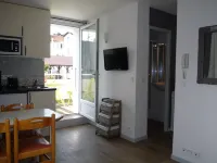 Studio with balcony in the center of Thonon, near the thermal baths, 2 people Hotels in Thonon-les-Bains