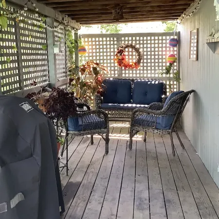 The Coral Cabin