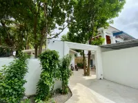 Muni Residence & Spa