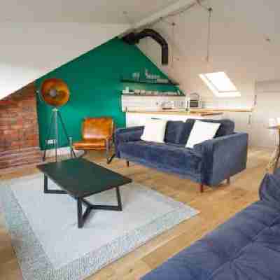 The Loft Winchester Rooms