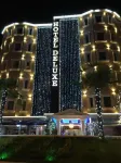Hotel Deluxe