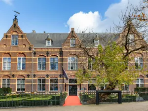 The College Hotel Amsterdam, Autograph Collection