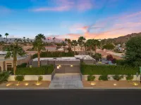 Four bedroom suites, private pool, spa & gourmet kitchen on .25 acre!