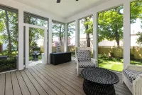 Tuck'd Away - Newly Built Vacation Home Located in Downtown Saugatuck