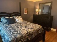 Business Friendly, Couple Friendly, Great Neighborhood, Minutes from the Falls!