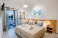 Two-Bedroom Apartment (6-7 Adults) First Floor