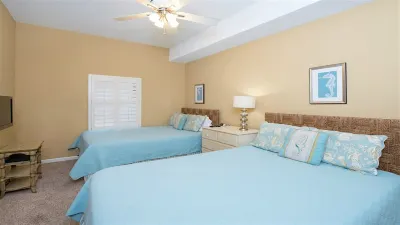 Walkout to beach, pool and splashpad 3 bedroom 2 bath ground floor condo. Perdido Key附近的飯店