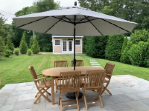 Newly built house, Central A/C, Walk to ferry, beach, and town