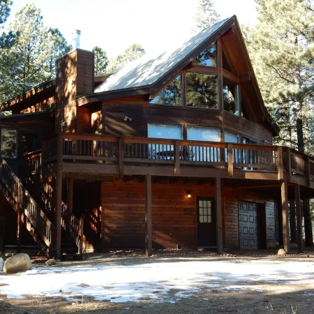 New Deck with Upgrades to the Exterior!