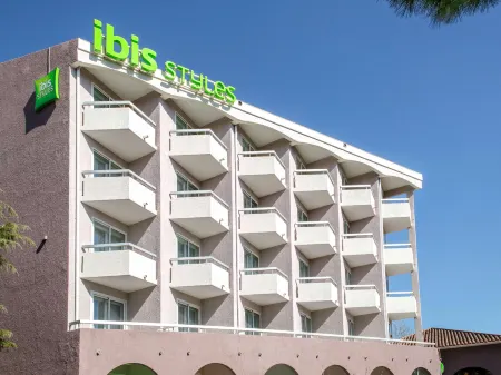 Ibis Styles Fréjus Saint-Raphaël
