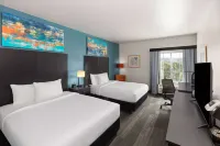 La Quinta Inn & Suites by Wyndham Austin NW/Lakeline Mall Hotels near tru art studio