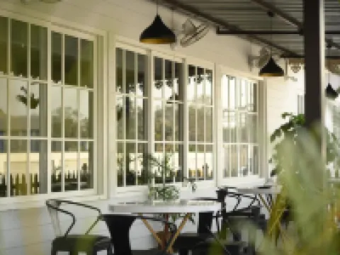 紫蘭花酒店 瑙貢酒店