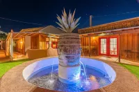 China Mary Inn:  China Mary Casita Fountain Courtyard w/games, BBQ & Live Music!
