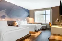 Cambria Hotels Boston Downtown - Seaport Hôtels à : Boston