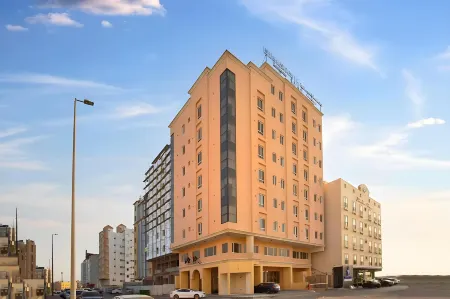 Fakhamat Al Dyafah Serviced Apartment Отели рядом с достопримечательностью «Yukids Island»