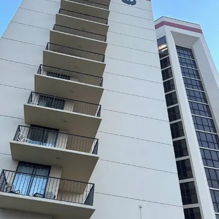 LAVISH OCEAN OASIS! DIRECTLY on the GULF, POWDERED SAND - ABUNDANT AMENITIES!