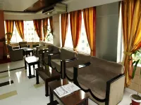 里士滿飯店及公寓 - 陽台