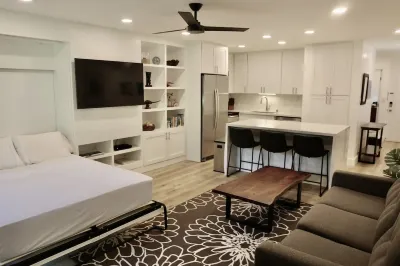 Luxury Turtle Bay Hawaii Condo - Remodeled Full-AC unit.