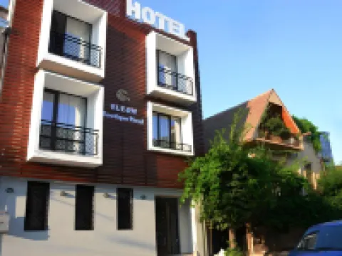 エレオン ブティック ホテル トビリシのホテル