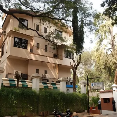 孟買公園景觀飯店 國際奎師那意識協會（ISKCON）附近的飯店